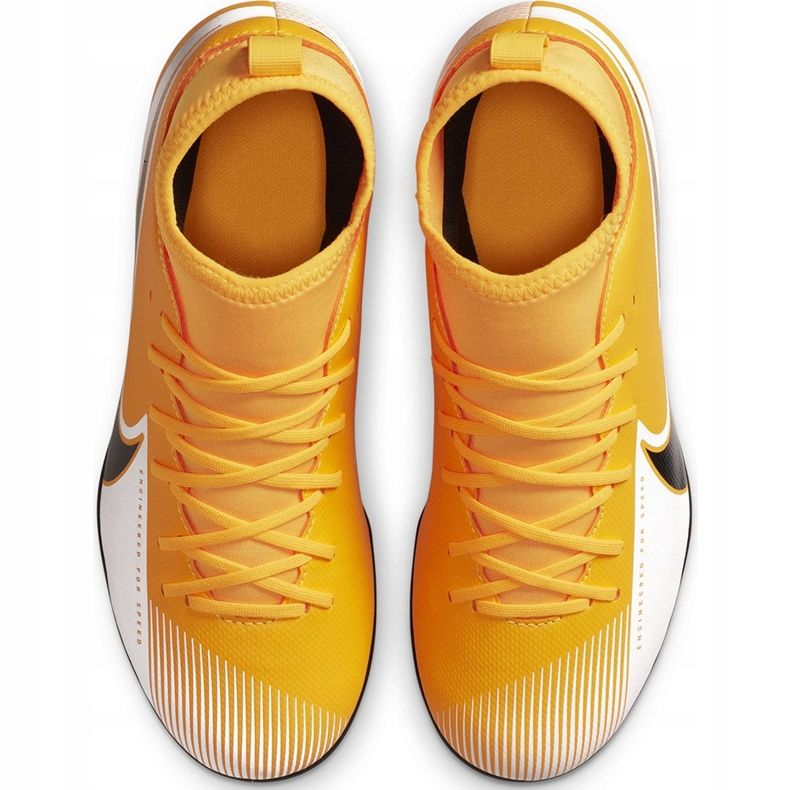 Nike Mercurial Superfly 7 Club FG / MG Junior AT8150 801 futballcipő narancssárga sárga 1
