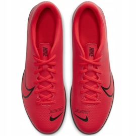 Nike Mercurial Vapor 13 Club Tf AT7999 606 futballcipő piros piros 1