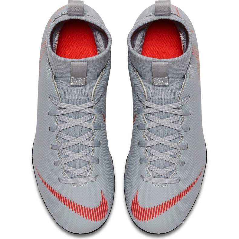 Nike Mercurial Superfly 6 Club Mg Jr AH7339 060 futballcipő fehér szürke 1