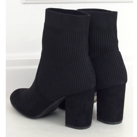 Fekete zoknicsizma 7980-GA Black 1