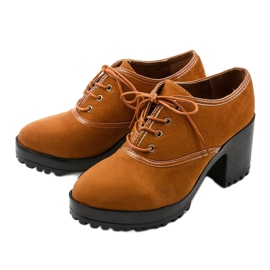 Tevecsizma fűzött a Clearfall blokkon barna 2