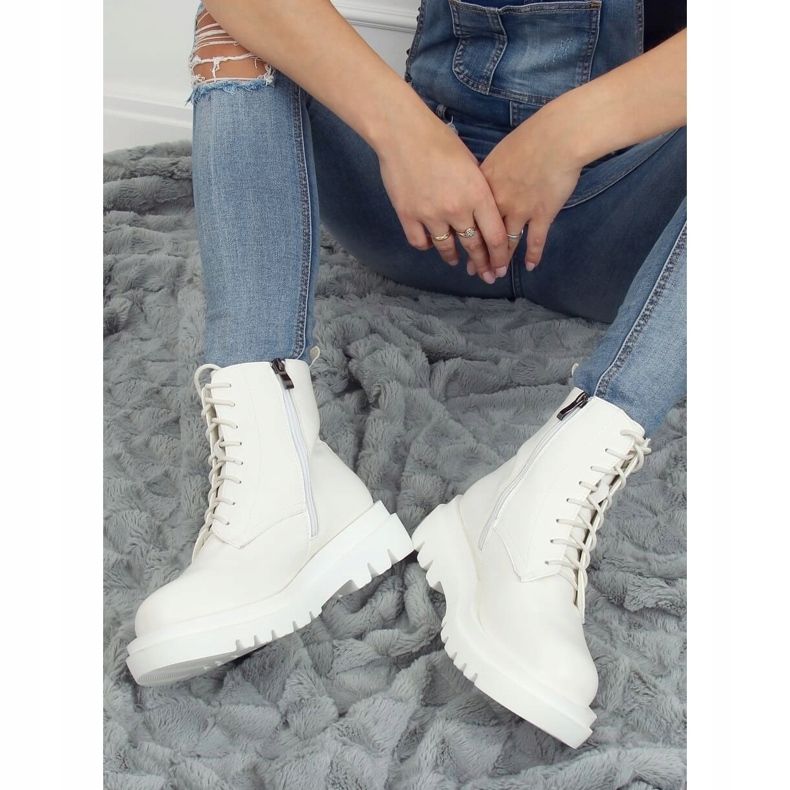 ID01 Fehér, magas talpú cipő 1