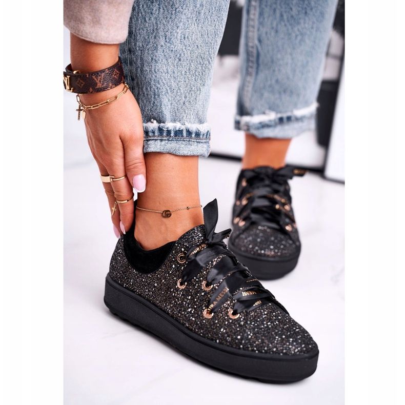 Női tornacipő Elegáns bőr Laura Messi Fekete 2045 2