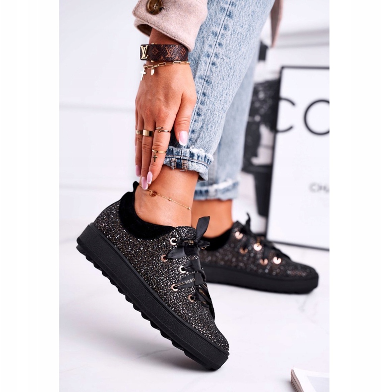 Női tornacipő Elegáns bőr Laura Messi Fekete 2045 1