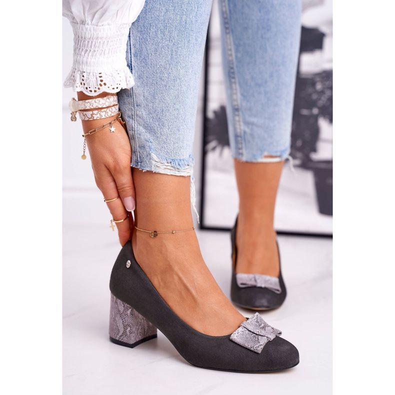 Női szivattyúk Maciejka Suede Graphite 3356A-43 / 00-1 sokszínű 1 Női szivattyúk Maciejka Suede Graphite 3356A-43 / 00-1 sokszínű 1