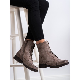 SDS Fűzött munkások bézs 1