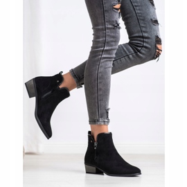 J. Star Csizma dekoratív cipzárral fekete 1