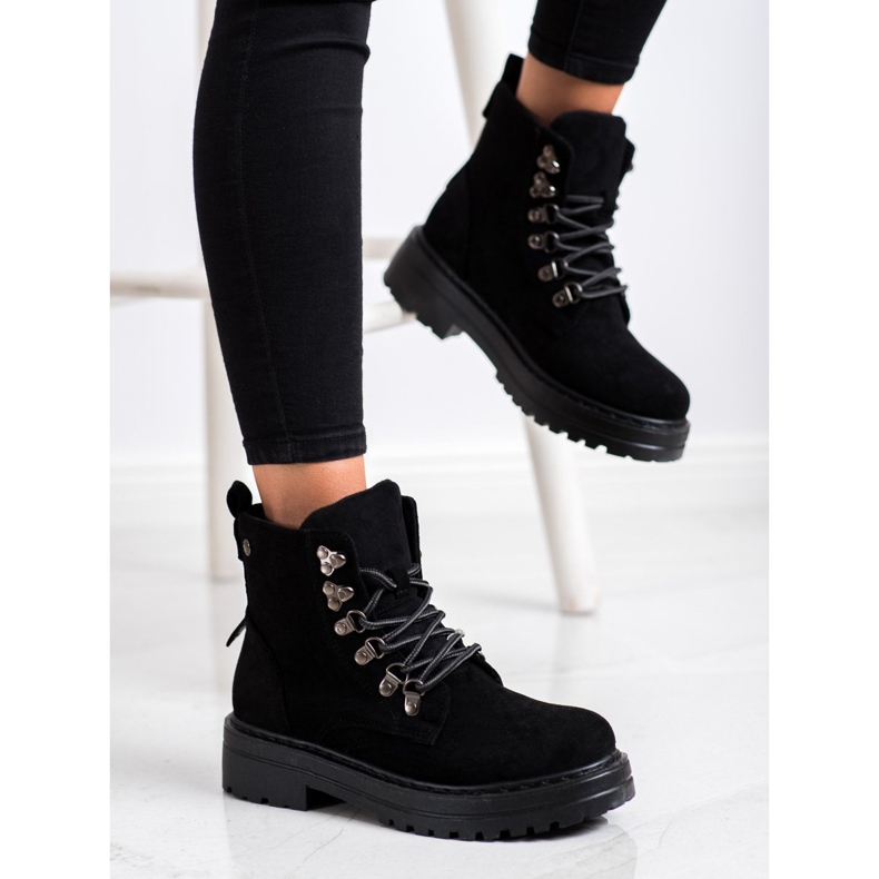 Bestelle Trapperek a platformon fekete 1