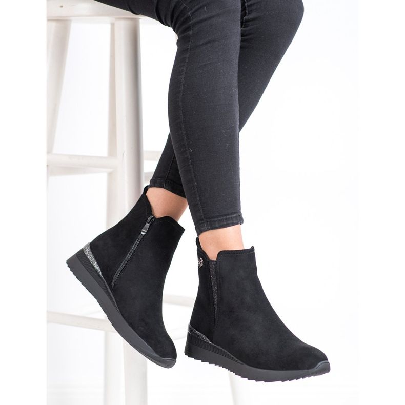 Gogo Meleg ék csizma fekete 2 Gogo Meleg ék csizma fekete 2