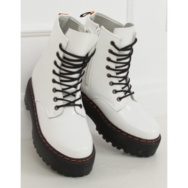 Martens csizma magas talpú, fehér KS-1255 White 2