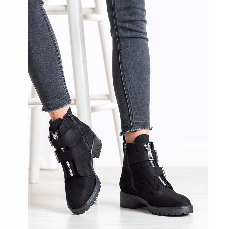 Corina Alkalmi munkások fekete 1