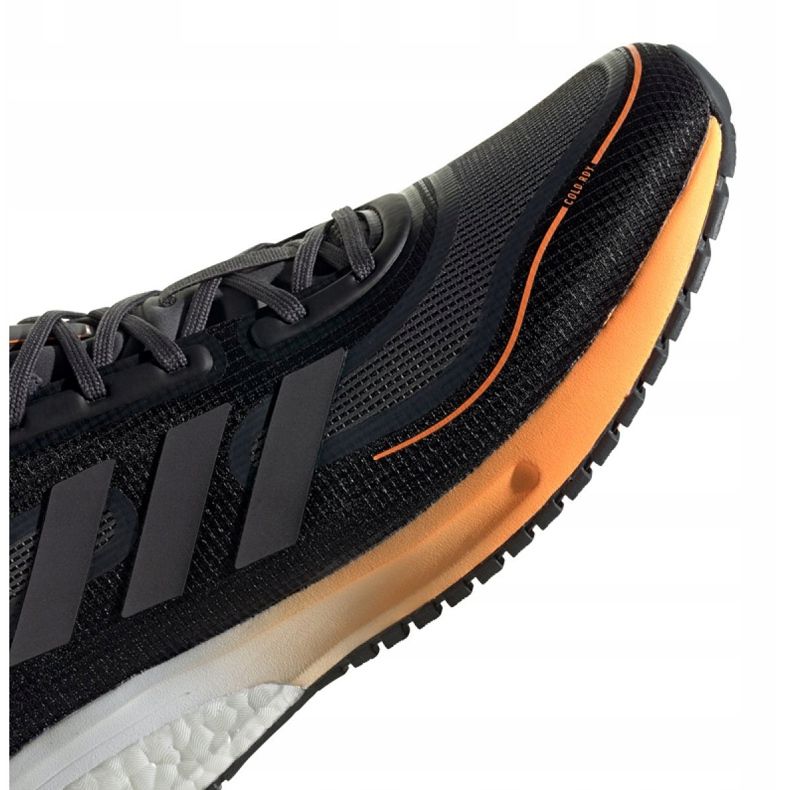 Futócipő adidas Supernova Winter.Rdy M FV4761 fekete sokszínű 1