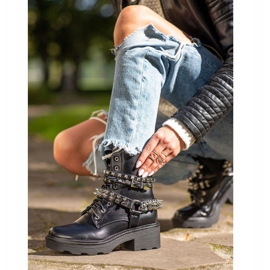 Seastar Munkások Ménesekkel fekete 2