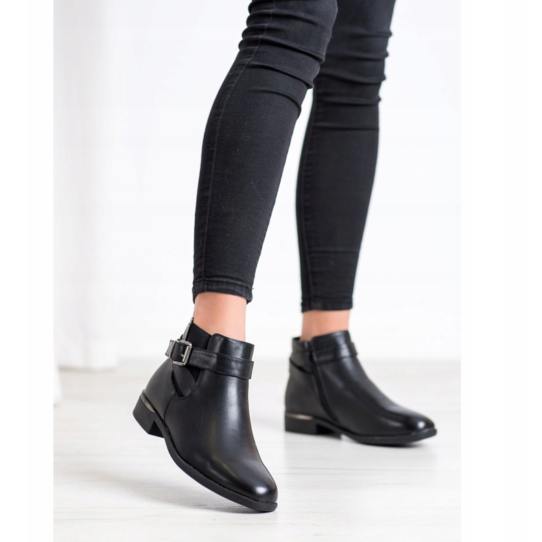 Anesia Paris Klasszikus csizma csattal fekete 1