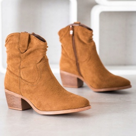 Cm Paris Teve tehénlányok barna sokszínű 1