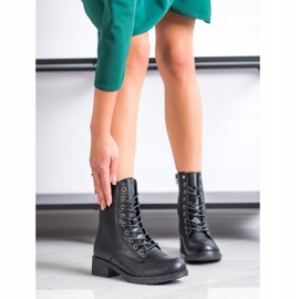 Super Me High Black Trappers fekete 1