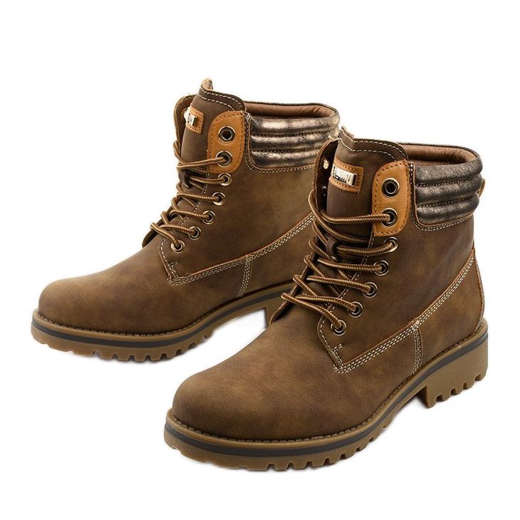 Khaki fűzős csizma bélelt Halittával 2