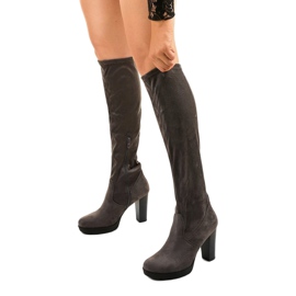 Szürke csizma a posztón Funnyfreeze öko-velúrból 1