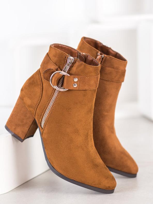 Balada Elegáns csizma dísz barna 1