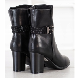 Sabatina Elegáns magas csizma fekete 1