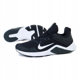 Nike Legend Essential M CD0443-001 cipő fehér fekete 1