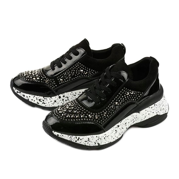 Fekete cipők öko-bőr-velúr Quijor-ból 2