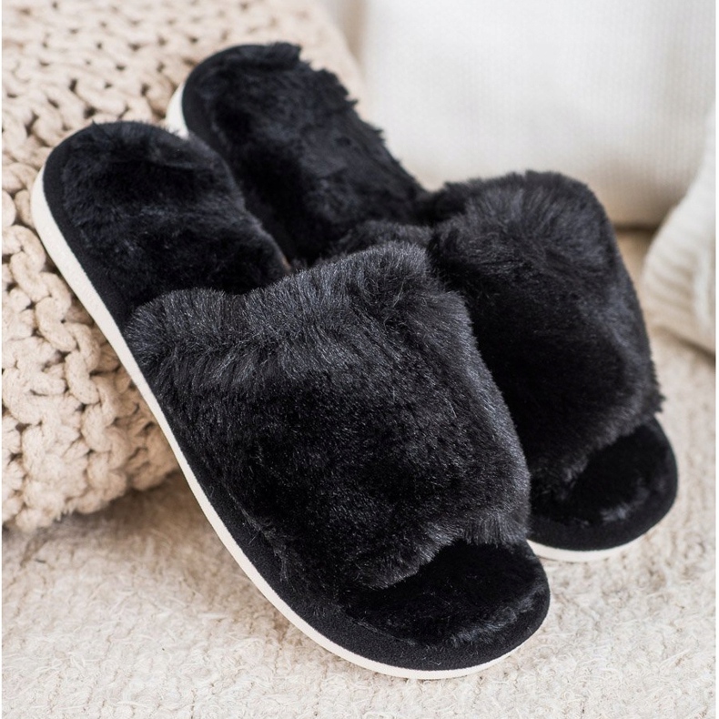 Bona Papucs szőrmével fekete 1