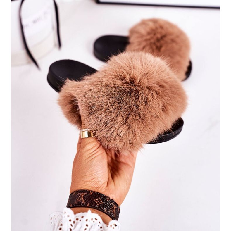 Gyermek papucs szőrmével Világosbarna Fashionista 2