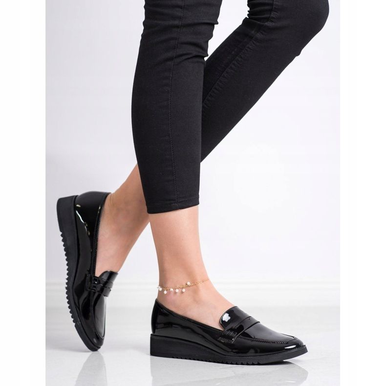 Goodin Lakkozott cipók fekete 1