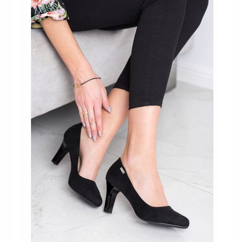 J. Star Alkalmi sarkú szivattyúk fekete 1