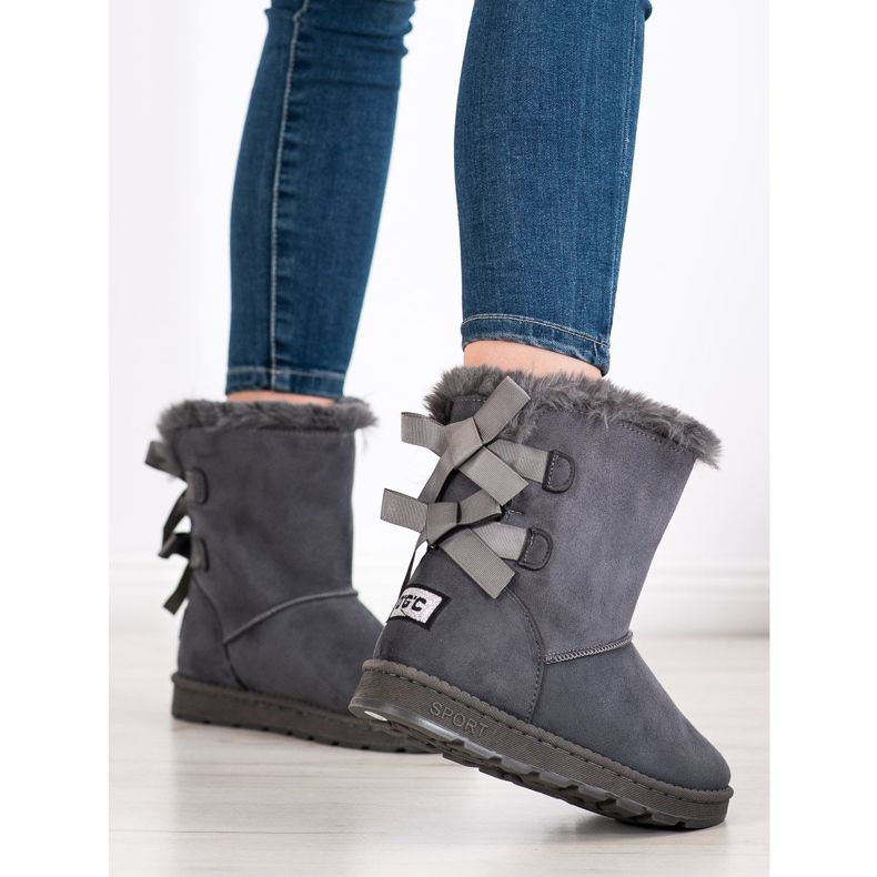 Bona Szürke Mukluki íjakkal 1 Bona Szürke Mukluki íjakkal 1