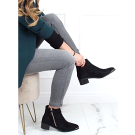 Csizma mandula fekete velúr lábujj 88168-1 Fekete 1