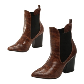 Vices 3312-54 barna színű satu 1 Vices 3312-54 barna színű satu 1