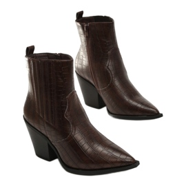 Vices A satu 7338-54-barna 1