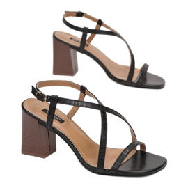 Vices Satu 3388-38-fekete 1