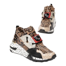 Vices Satuk 8475-54-barna 1