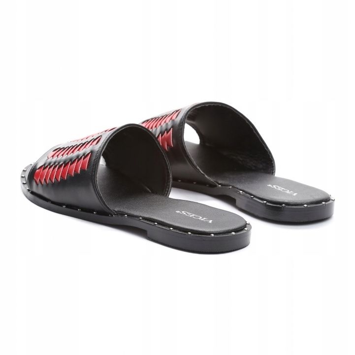 Vices Satuk 3208-19 Piros 36 41 fekete 1