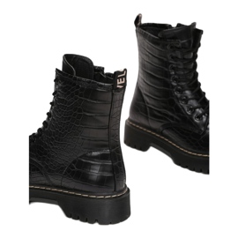 Vices Satuk LT108-38-fekete 1