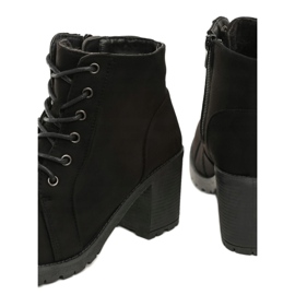 Vices Satuk T131-38-fekete 1