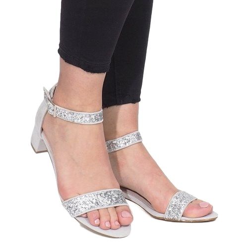 Szandál a Montana poszton ezüst szürke 2