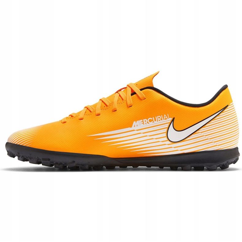 Nike Mercurial Vapor 13 Club Tf M AT7999 801 futballcipő sokszínű sárga 2