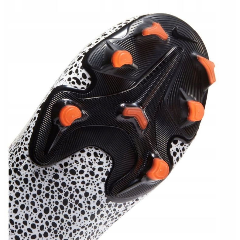 Nike Mercurial Superfly 7 Academy CR7 FG / MG Jr CV3182-180 futballcipő fehér 3