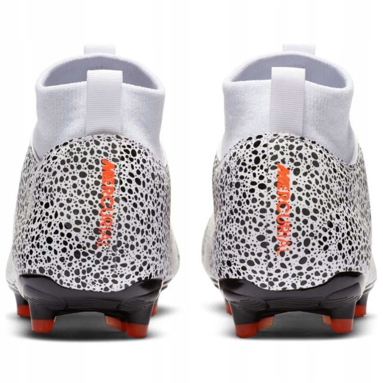 Nike Mercurial Superfly 7 Academy CR7 FG / MG Jr CV3182-180 futballcipő fehér 5