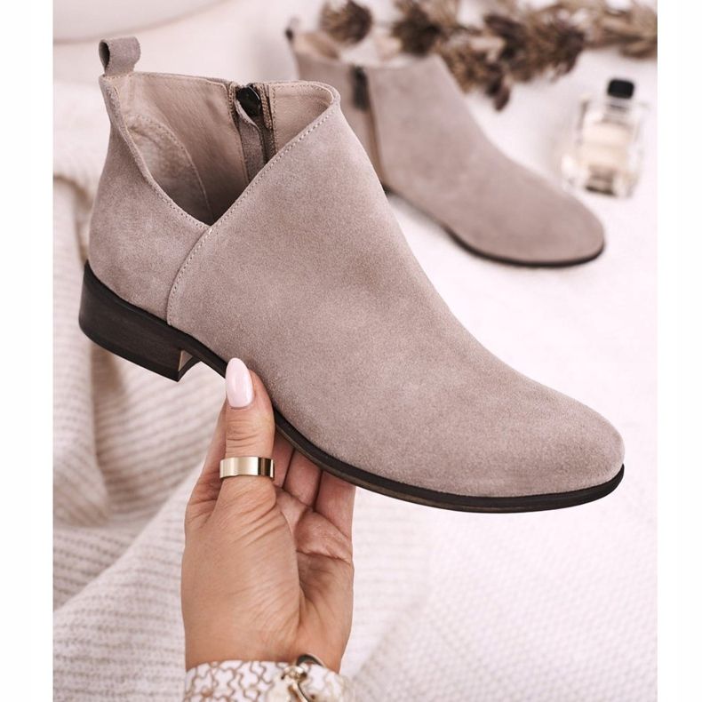 Nicole Női csizmák V-nyakú velúr Cappuccino Clarence-el barna sokszínű 1