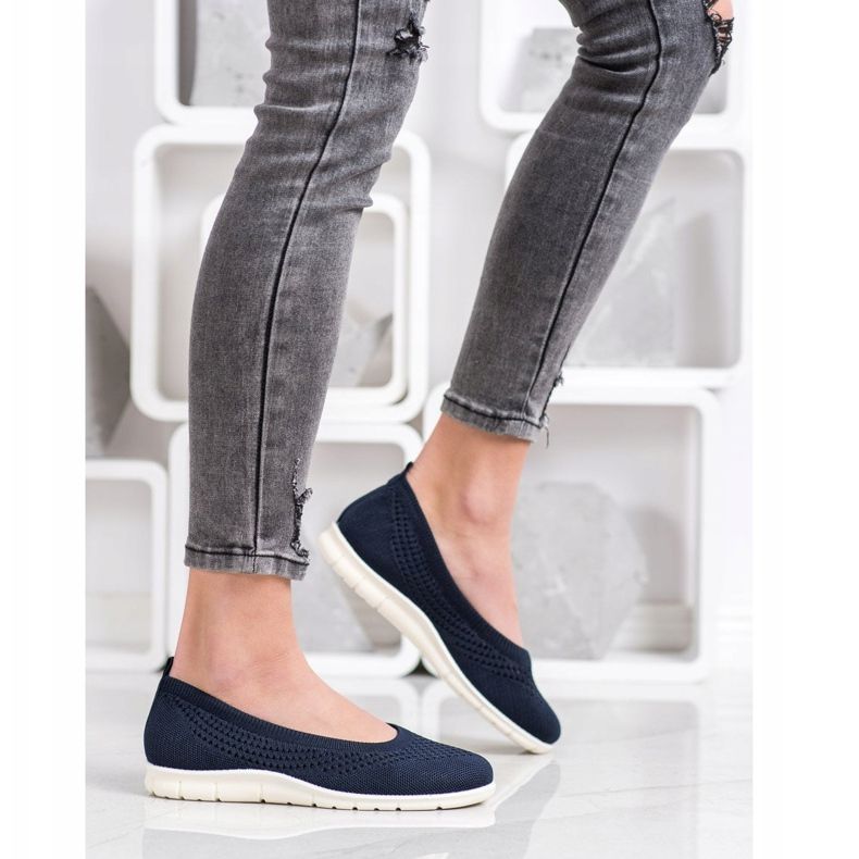 Goodin Áttört sliponok sötétkék 1