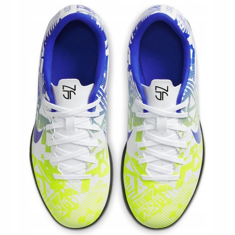 Nike Mercurial Vapor 13 Club Njr Ic Junior CV9352 104 futballcipő fehér kék sokszínű 1