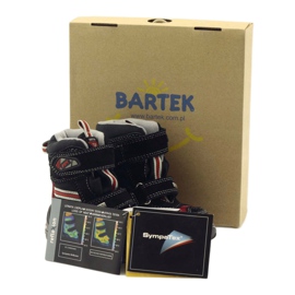 Könyvek egy membránnal 11931 fekete/piros bartek 4