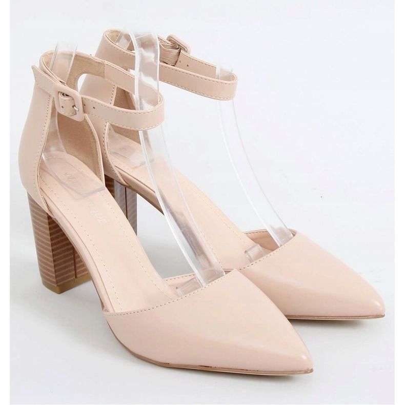 Szivattyúk a bézs 4046 oszlopon 1