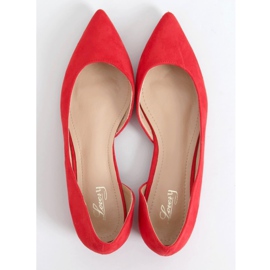 Balerinák piros vágással MM-593 Red 1
