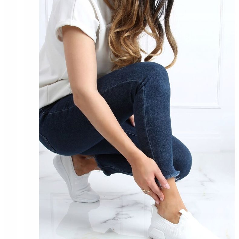 Fehér sportzokni C9273 Blanco 2